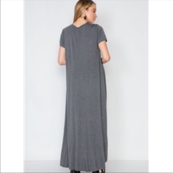 🐚Stretchy Gray Maxi Dress🐚 - Picture 2 of 3